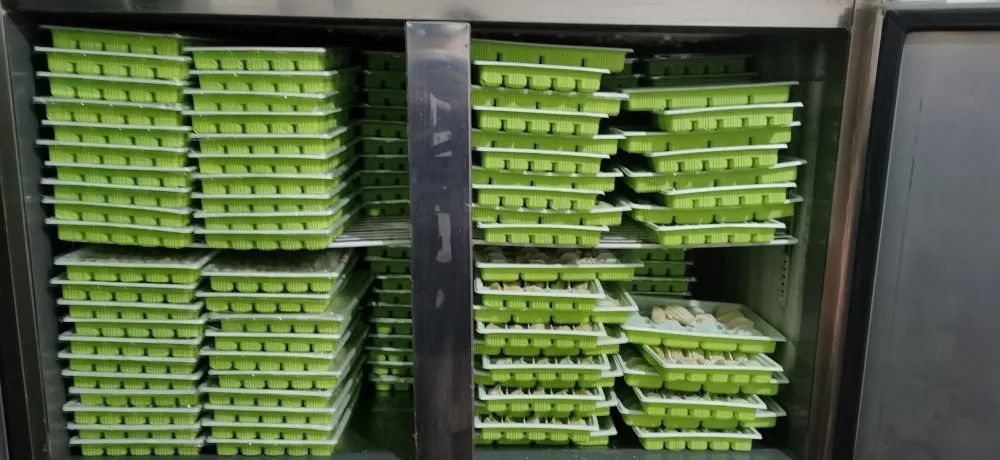 寧夏天凈隆鼎碳化硅有限公司|西北碳化硅|綠碳化硅|黑碳化硅|碳化硅微粉|碳化硅顆粒|煉鋼用碳化硅 寧夏天凈隆鼎碳化硅有限公司|西北碳化硅|綠碳化硅|黑碳化硅|碳化硅微粉|碳化硅顆粒|煉鋼用碳化硅