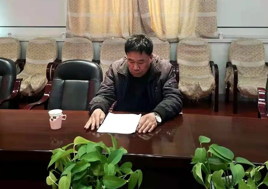 寧夏天凈隆鼎碳化硅有限公司|西北碳化硅|綠碳化硅|黑碳化硅|碳化硅微粉|碳化硅顆粒|煉鋼用碳化硅
