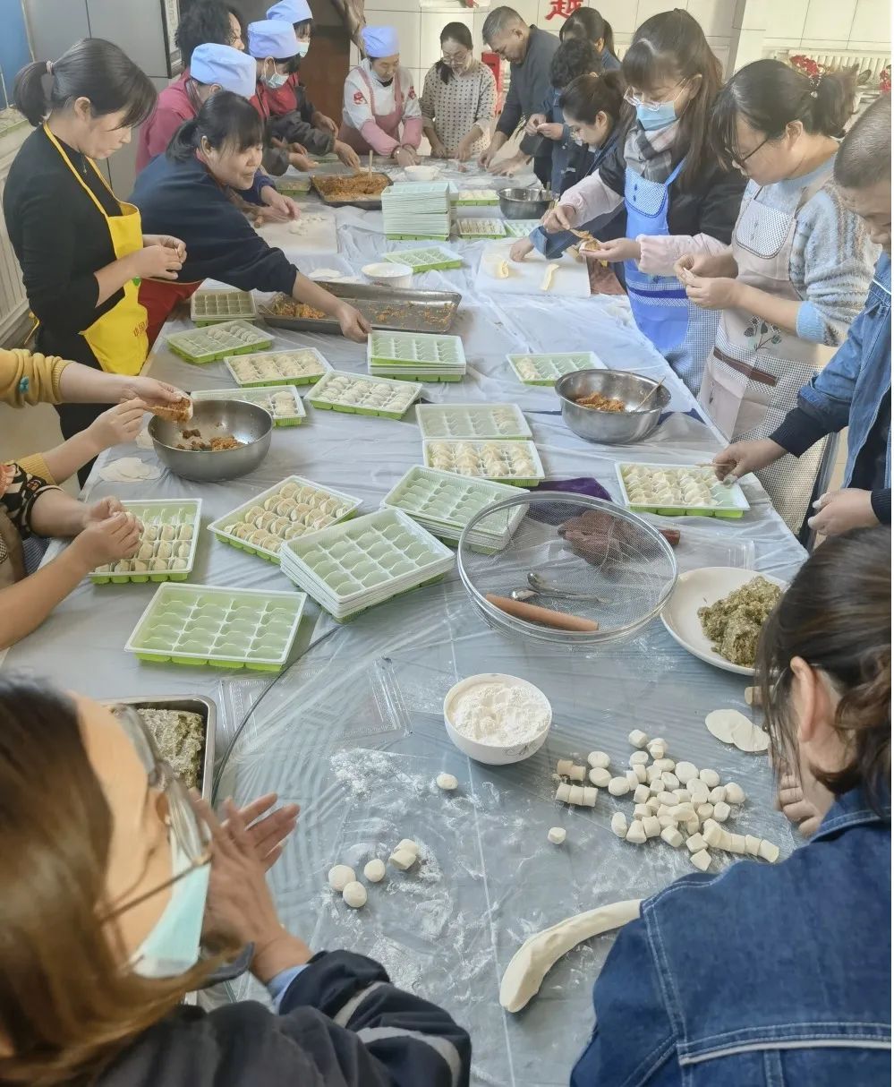 寧夏天凈隆鼎碳化硅有限公司|西北碳化硅|綠碳化硅|黑碳化硅|碳化硅微粉|碳化硅顆粒|煉鋼用碳化硅