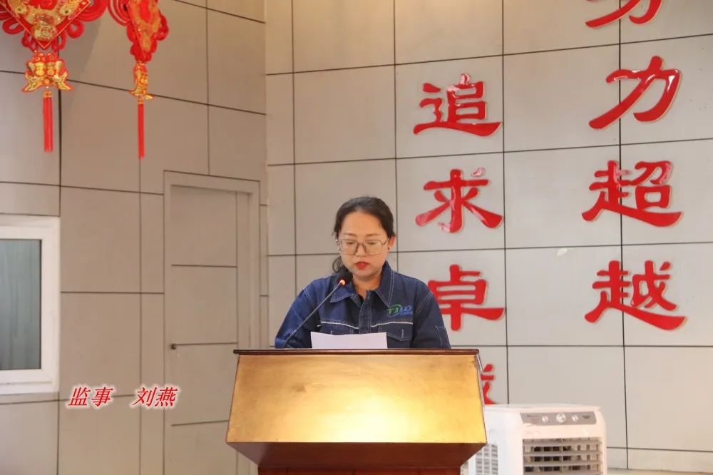 寧夏天凈隆鼎碳化硅有限公司|西北碳化硅|綠碳化硅|黑碳化硅|碳化硅微粉|碳化硅顆粒|煉鋼用碳化硅 寧夏天凈隆鼎碳化硅有限公司|西北碳化硅|綠碳化硅|黑碳化硅|碳化硅微粉|碳化硅顆粒|煉鋼用碳化硅