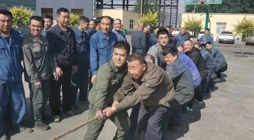 寧夏天凈隆鼎碳化硅有限公司|西北碳化硅|綠碳化硅|黑碳化硅|碳化硅微粉|碳化硅顆粒|煉鋼用碳化硅 寧夏天凈隆鼎碳化硅有限公司|西北碳化硅|綠碳化硅|黑碳化硅|碳化硅微粉|碳化硅顆粒|煉鋼用碳化硅