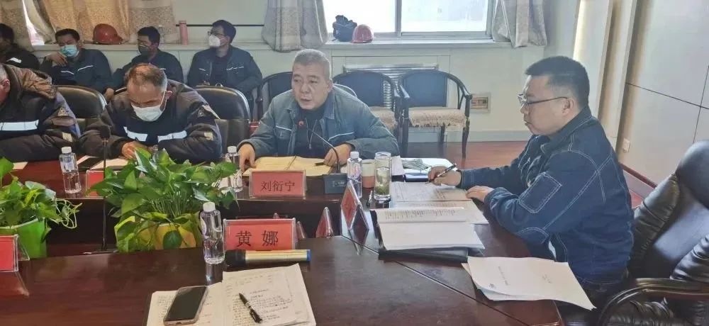 寧夏天凈隆鼎碳化硅有限公司|西北碳化硅|綠碳化硅|黑碳化硅|碳化硅微粉|碳化硅顆粒|煉鋼用碳化硅