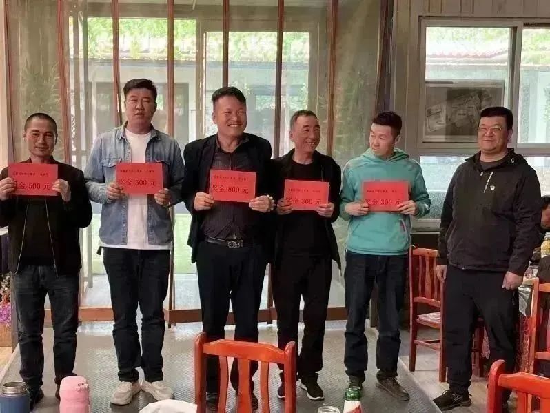寧夏天凈隆鼎碳化硅有限公司|西北碳化硅|綠碳化硅|黑碳化硅|碳化硅微粉|碳化硅顆粒|煉鋼用碳化硅