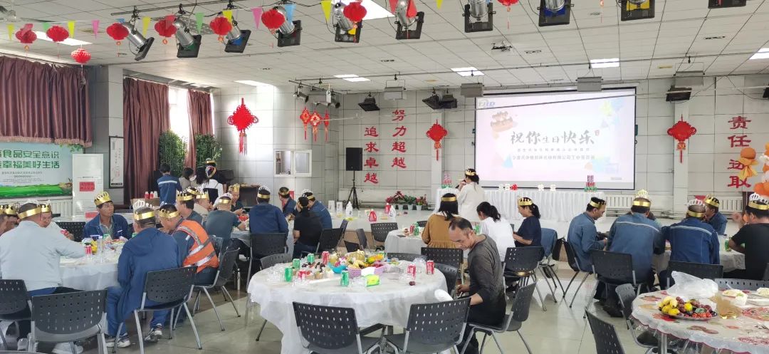 寧夏天凈隆鼎碳化硅有限公司|西北碳化硅|綠碳化硅|黑碳化硅|碳化硅微粉|碳化硅顆粒|煉鋼用碳化硅