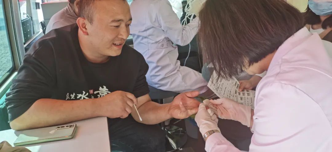 寧夏天凈隆鼎碳化硅有限公司|西北碳化硅|綠碳化硅|黑碳化硅|碳化硅微粉|碳化硅顆粒|煉鋼用碳化硅