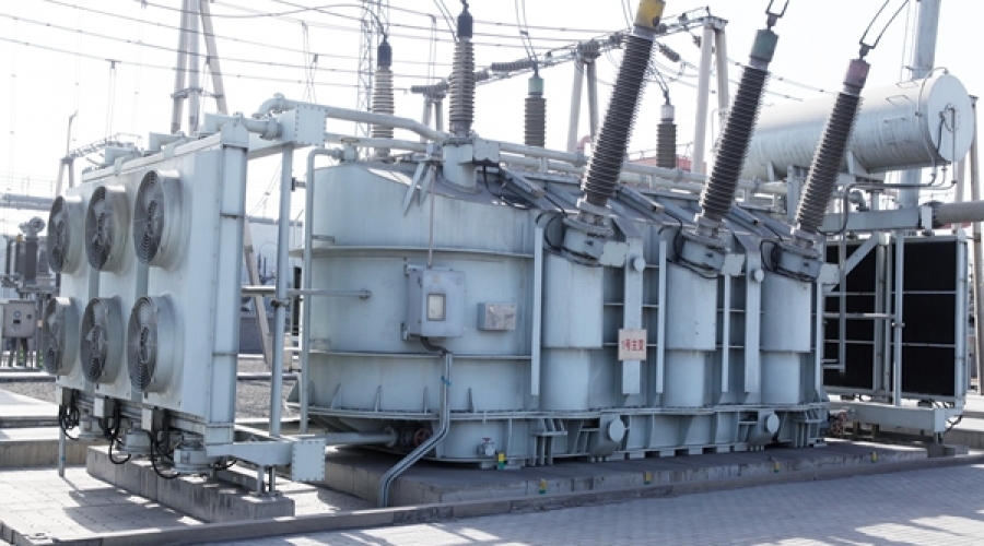 220千伏變電站主變